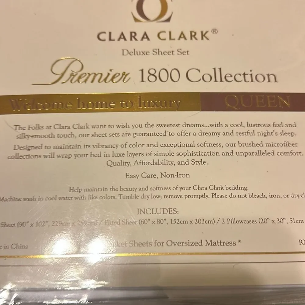 NEW CLARA CLARK Deluxe Premier 1800 Collection Queen Sheet Set